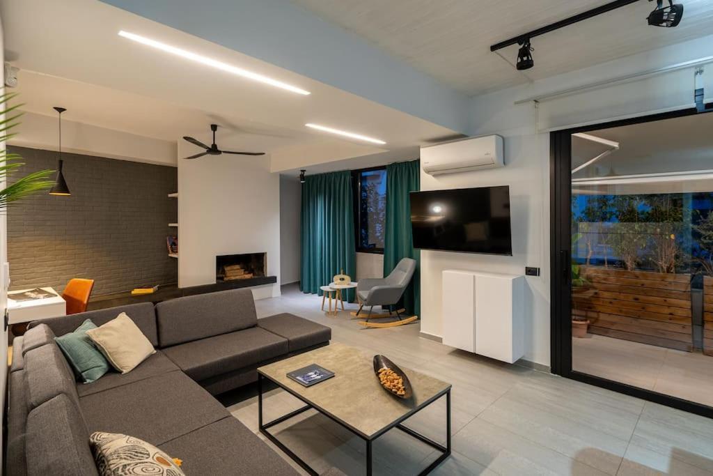 Central, Parking, Play Area, 1Km To The Sea Heraklion  Luaran gambar